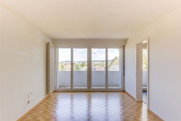 Close to the city and yet in the countryside - Photo 1