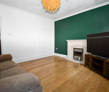 Old Chester Road, CH42 2DU, Birkenhead - Photo 1