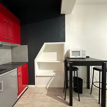 Studio meublé - Photo 3