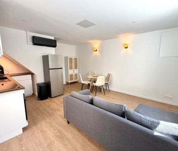 Maison À Louer - Photo 3