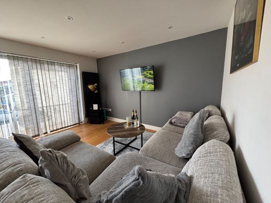 1 Bed Flat, Alberton Road, BS16 - Photo 1