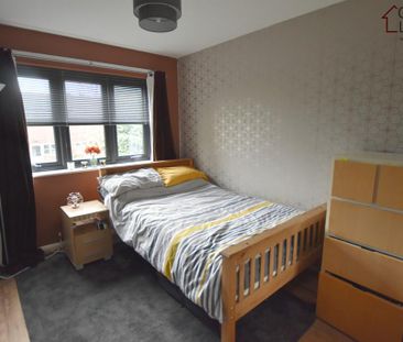 2 bedroom semi-detached house to rent - Photo 2