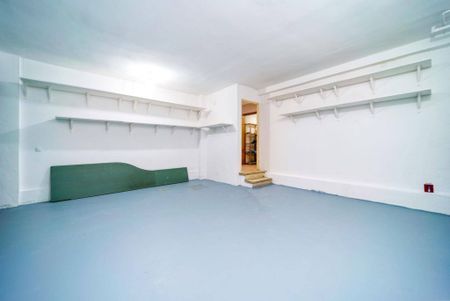 5 room luxury House for rent in Madrid, Autonomous Region of Madrid - Photo 2