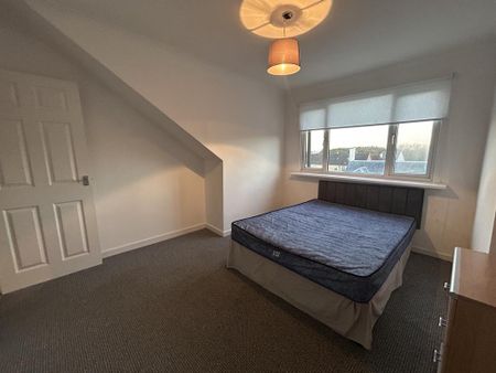 2 bedroom maisonette to rent - Photo 4