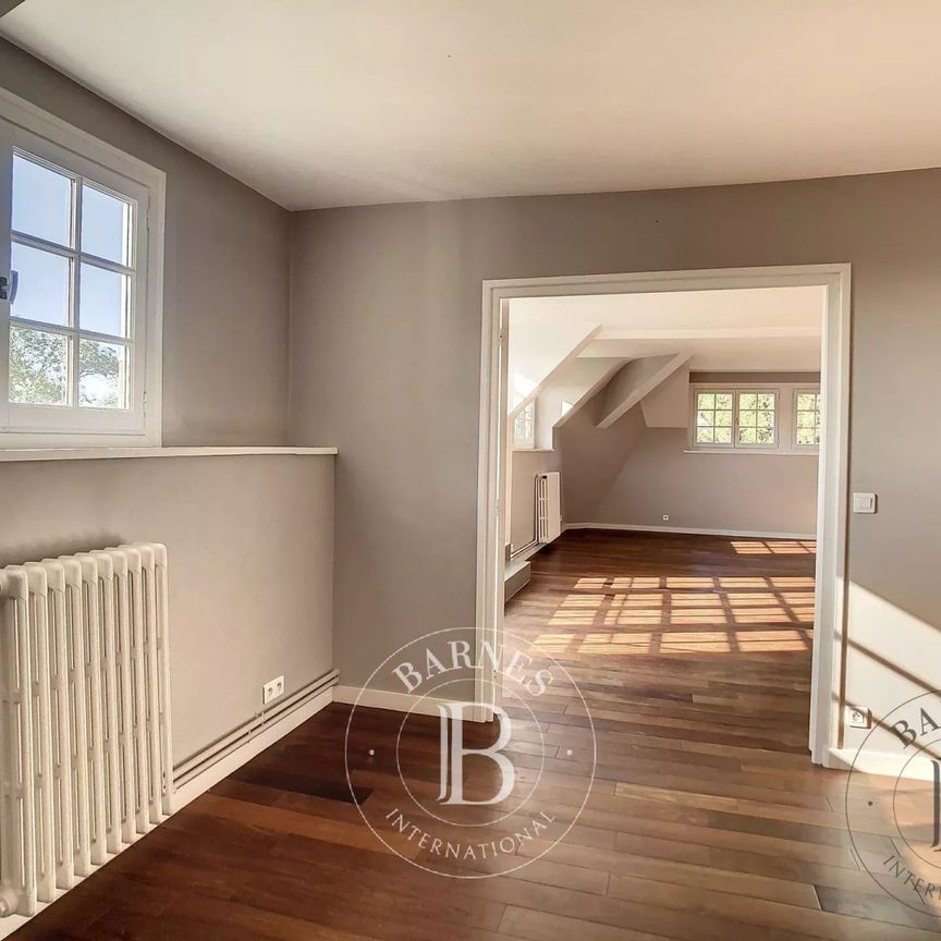 Tout savoir sur cet appartement dans le quartier Les Metz-Pont Colbert, à Jouy-en-Josas - Photo 1