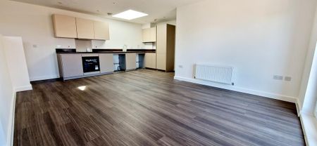 2 bedroom maisonette to rent - Photo 5