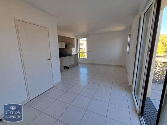Location Appartement 3 pièces 59m² ST CYR SUR LOIRE 37540 - Photo 1