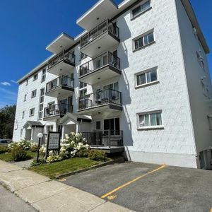 2 1/2 À Louer - Photo 2