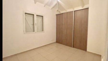 Location Maison 4 pièces 90m² PETIT BOURG 97170 - Photo 4