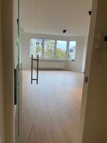 Energiezuinig gerenoveerd app. met terras op top ligging! - Foto 2