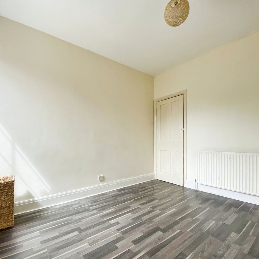 Bishop Road, Essex, Chelmsford - Photo 1