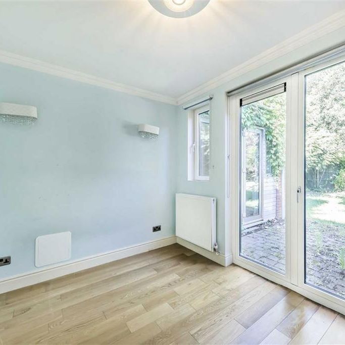 3 bedroom bungalow to rent - Photo 1