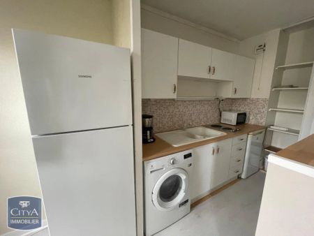 Appartement à louer 2 pièces 43m² - Photo 2