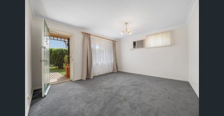 Renovated Great Size Family Home - Photo 3