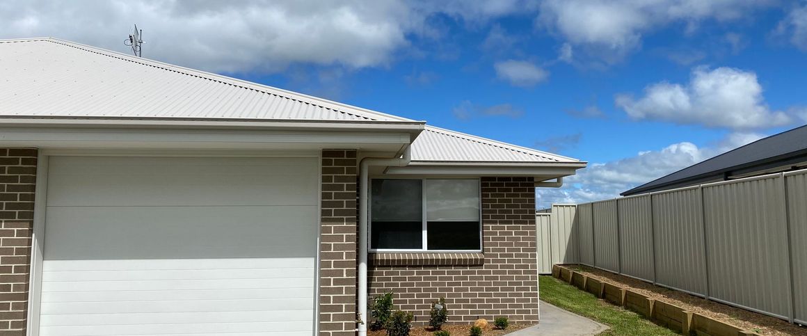 2 Bedroom Duplex semi-detached - Photo 1