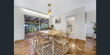 10 Mayfield Drive, Mount Waverley VIC 3149 - Photo 4