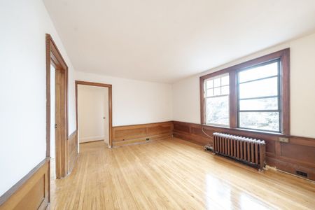 For Lease - 10 Kingston Road Unit# 93, Toronto, Ontario - Photo 2