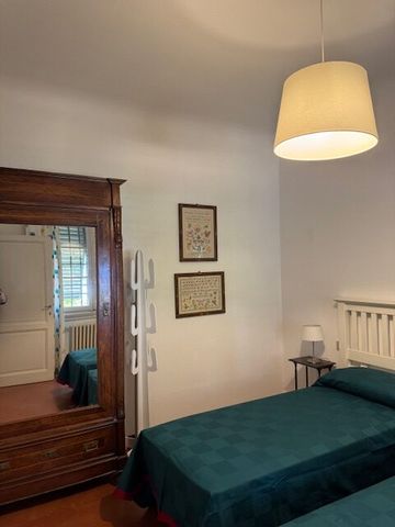 Piazza Unganelli - Photo 4