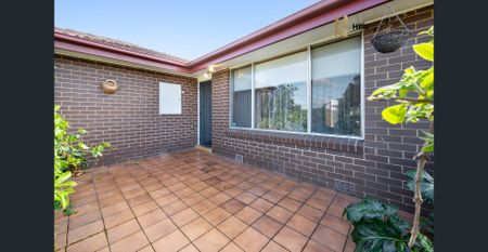 Comfort and Convenience! - Photo 2