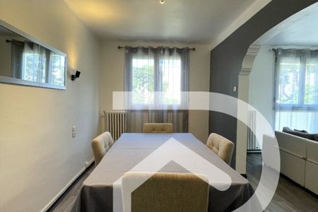 T3 À LOUER MEUBLÉ - Photo 3