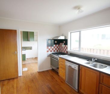 30 Somes Crescent, Newlands - Photo 2