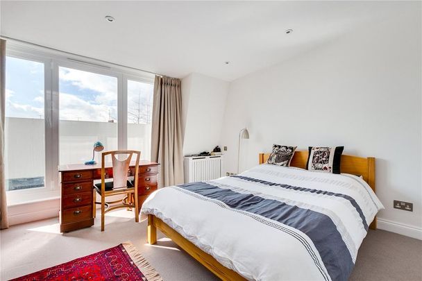 5 bedroom terraced house to rent - Photo 1