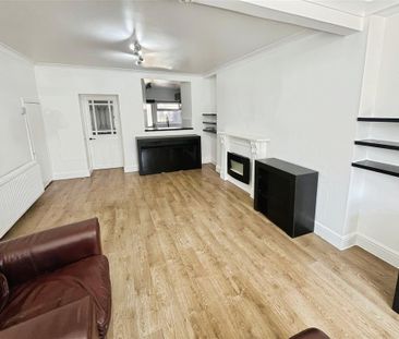 Thurston Road, PONTYPRIDD - Photo 6