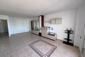 Alquiler de piso en Calle Virgen del Rosario, 4