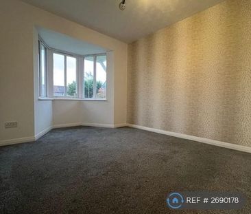 4 bedroom detached house to rent - Photo 1