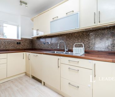 2 bedroom maisonette to rent Grenville Court - Photo 6