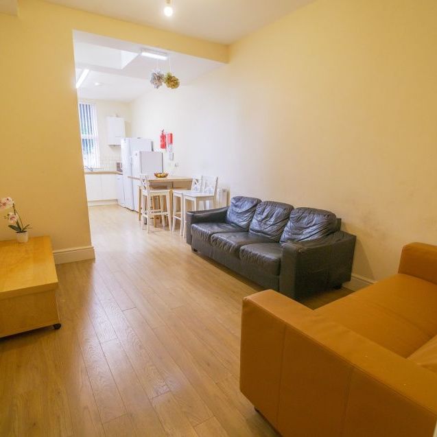 6 bedroom house share to rent - Photo 1