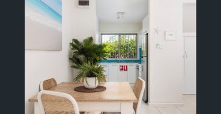 Large 2 Bedroom unit across from Fingal Bay Beach - Photo 4