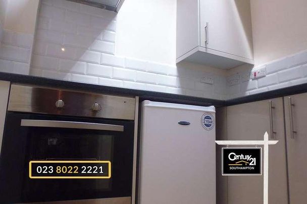 |ref: |, Portswood Road Southampton Hampshire, SO17 - Photo 1