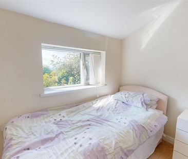 3 bedroom end of terrace house to rent - Photo 5