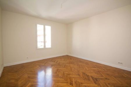 Location Appartement 4 pièces 97m² NICE 06000 - Photo 3