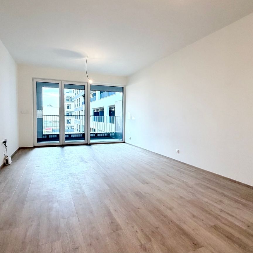 Pronájem bytu 1+kk v osobním vlastnictví 45 m², Praha 9 - Hloubětín - Photo 1