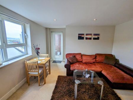 1 bedroom apartment to rent - Photo 2