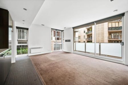 Tribeca - Stunning two bedroom apartment ! - Photo 2