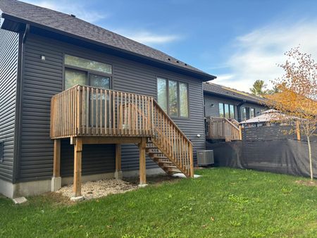 For Lease - 13 Eberhardt Drive, Wasaga Beach, Ontario - Photo 3
