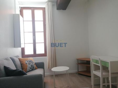 A LOUER - Appartement de type 1 BIS MEUBLE, situé ... - Photo 5