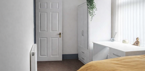 Boughey Road Room 2 - Photo 2