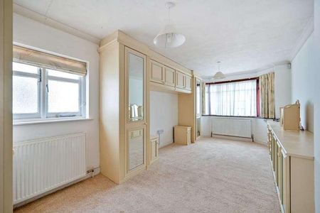 Twickenham, Whitton, TW2 - Photo 3