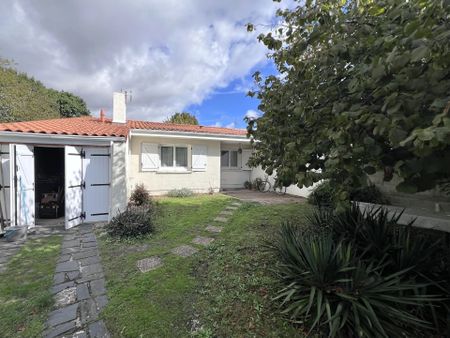 Location Maison 4 pièces 90 m2 à Saint-Médard-en-Jalles - Photo 5