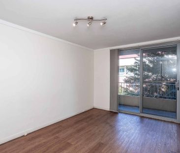 Easy East Perth Living with Your Own Balcony - Photo 1