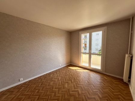 Location appartement 5 pièces, 105.00m², Reims - Photo 2