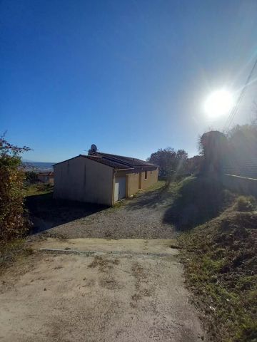 MAISON T4 EN LOCATION PLAIN PIED - Photo 2