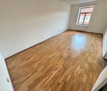 Mietfrei wohnen im ersten Monat! Zentrale 3-Zimmer-Mietwohnung (ca.... - Photo 1