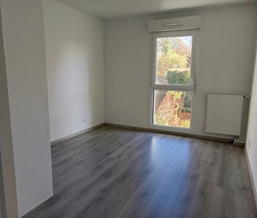 Location Appartement 2 pièces 41m² - Photo 5