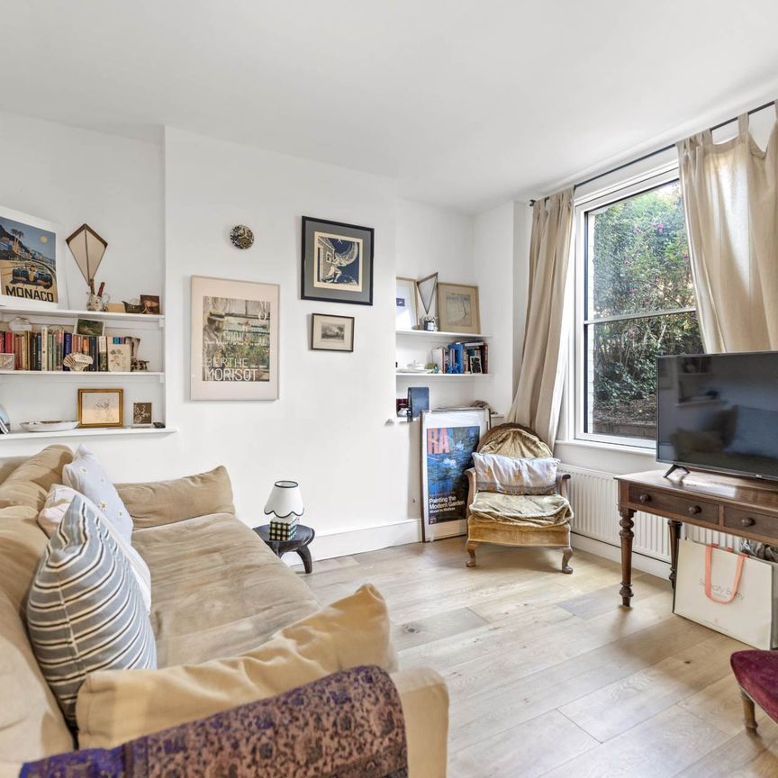 Price £2,500 pcm - Available Now - Unfurnished - Photo 1