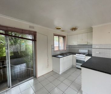 Neat Unit! - Photo 2